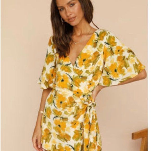 Romper Yellow - Picture 1 of 2